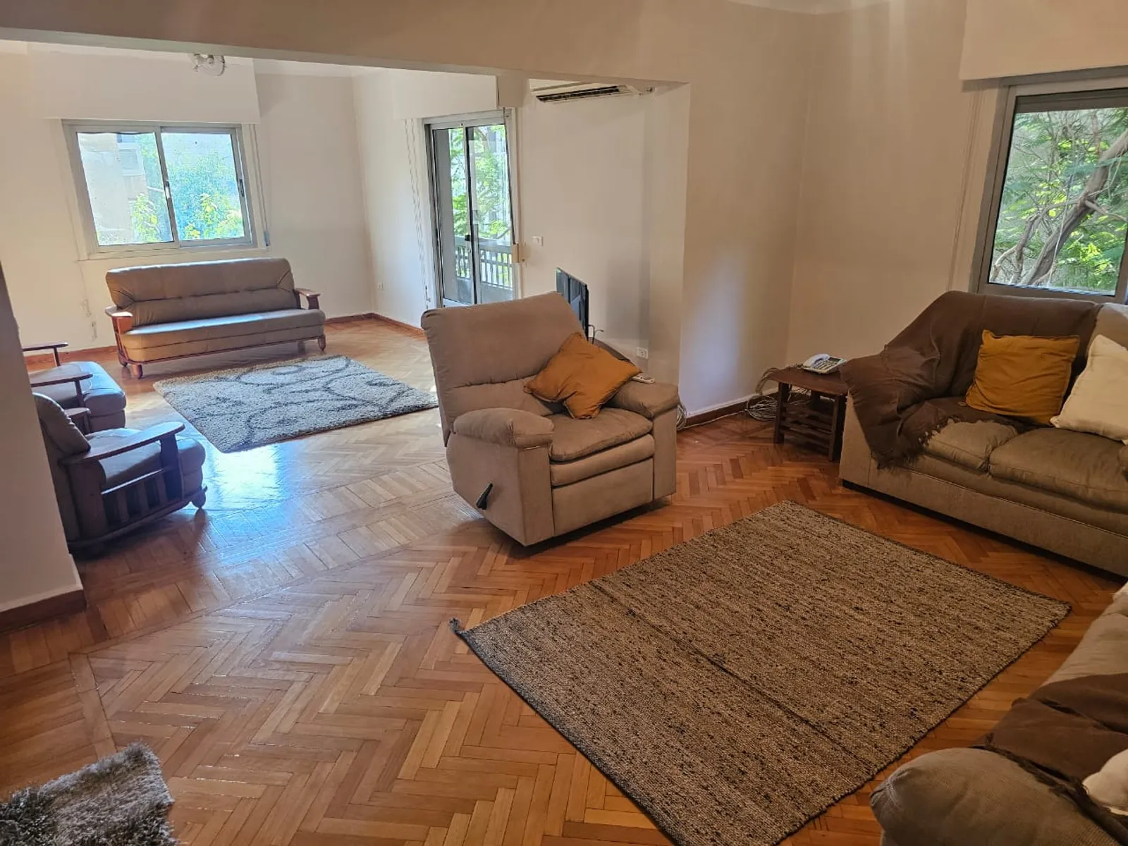 Apartments For Sale In Maadi Maadi Sarayat Area: 230 m² consists of 3 Bedrooms 2 Bathrooms Furnished 5 stars #5959