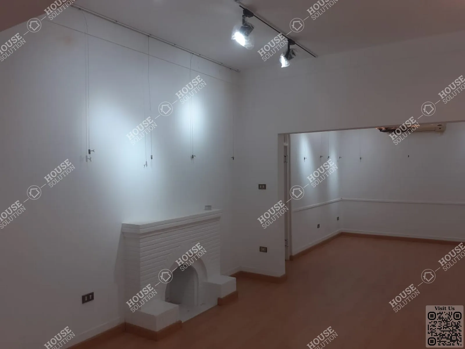 غرفة الاستقبال @ دور ارضي للإيجار في المعادي سرايات المعادي مساحة: 200 م² تتكون من 2 غرفة 2 حمام نصف مفروش 5 نجوم #5976-2