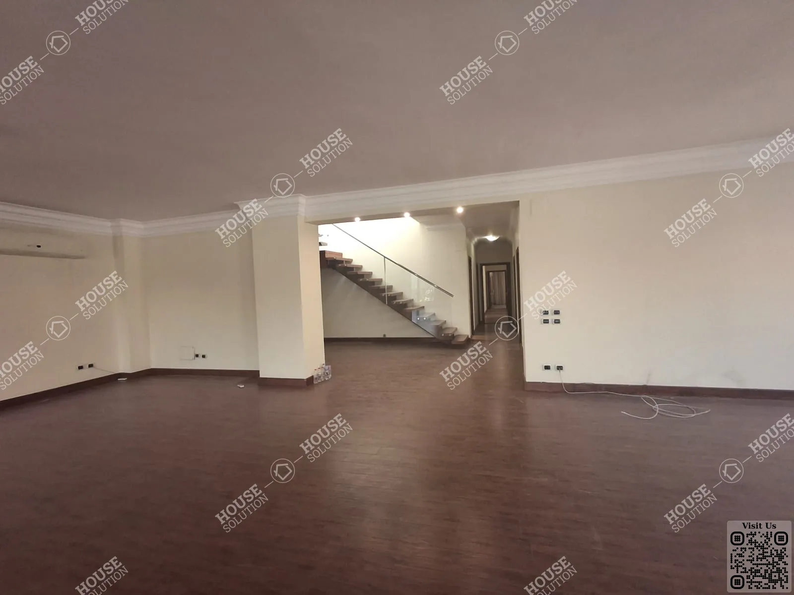 غرفة الاستقبال	 @ رووف للإيجار في المعادي سرايات المعادي مساحة: 310 م² تتكون من 5 غرفة 4 حمام نصف مفروش 5 نجوم #6022-2