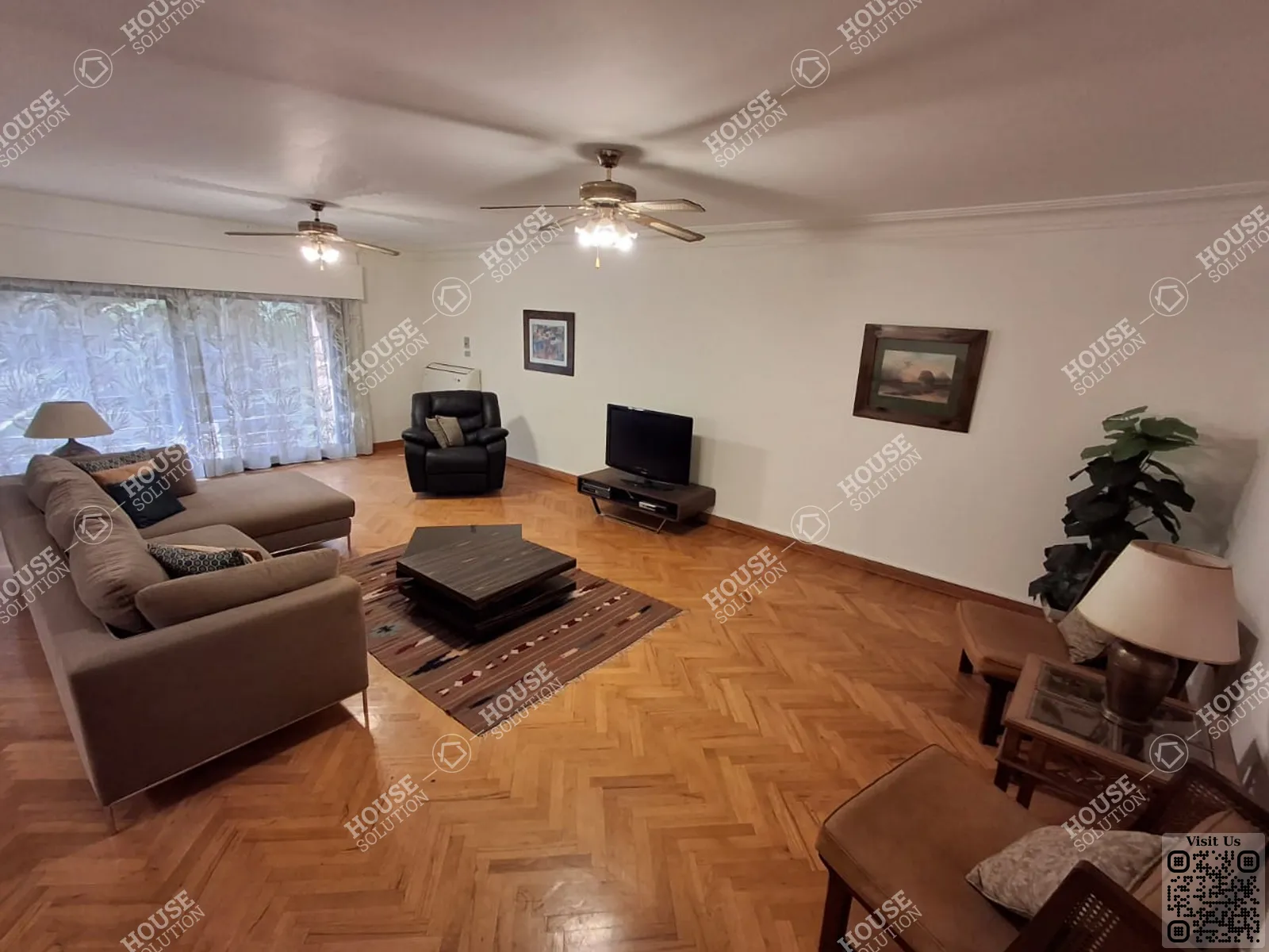 غرفة الاستقبال	 @ دور ارضي للإيجار في المعادي سرايات المعادي مساحة: 220 م² تتكون من 3 غرفة 3 حمام مفروش 5 نجوم #6056-0