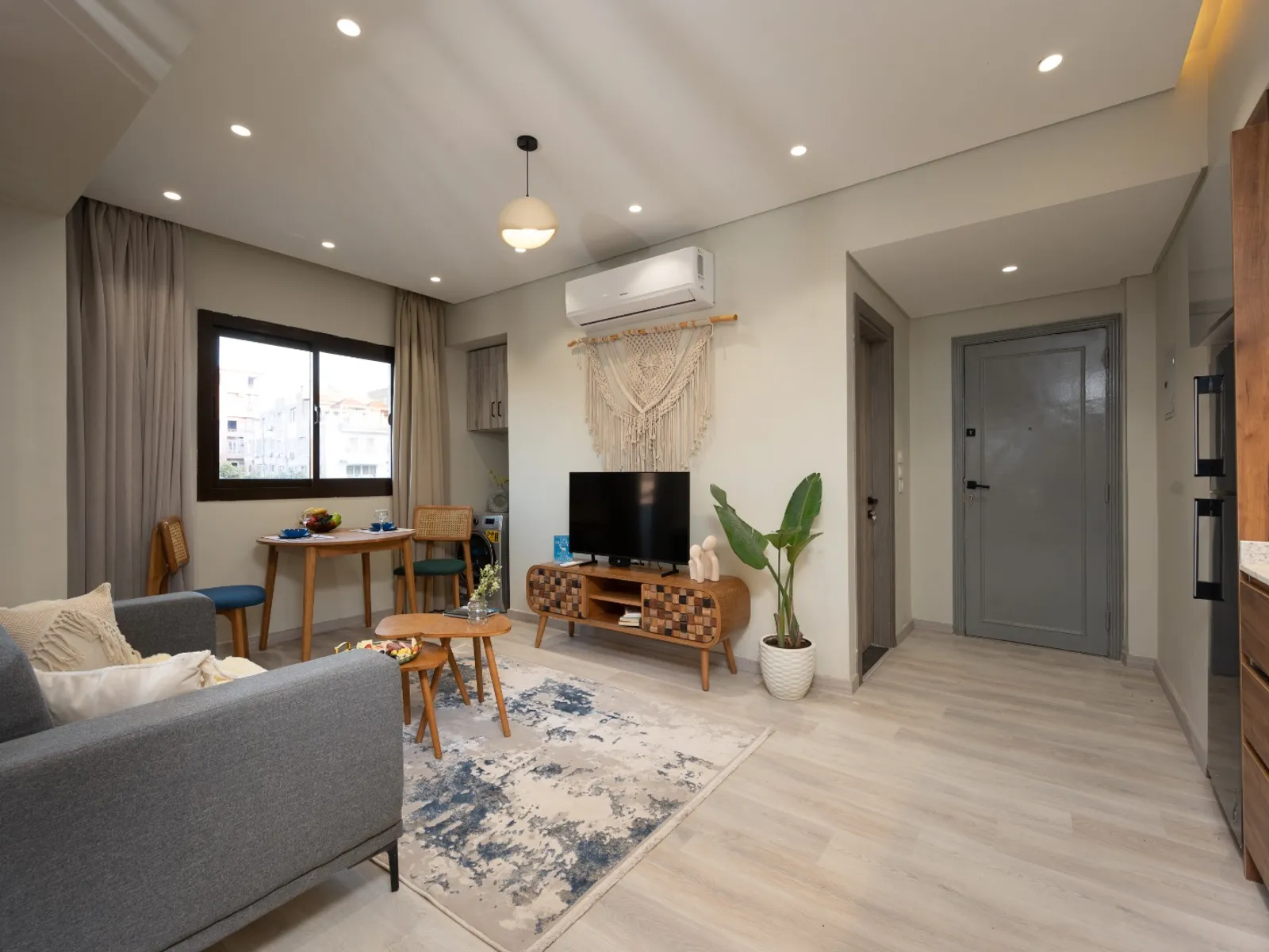 Studios For Sale In Maadi Maadi Degla Area: 56 m² consists of 0 Bedrooms 1 Bathrooms Modern furnished 5 stars #6072