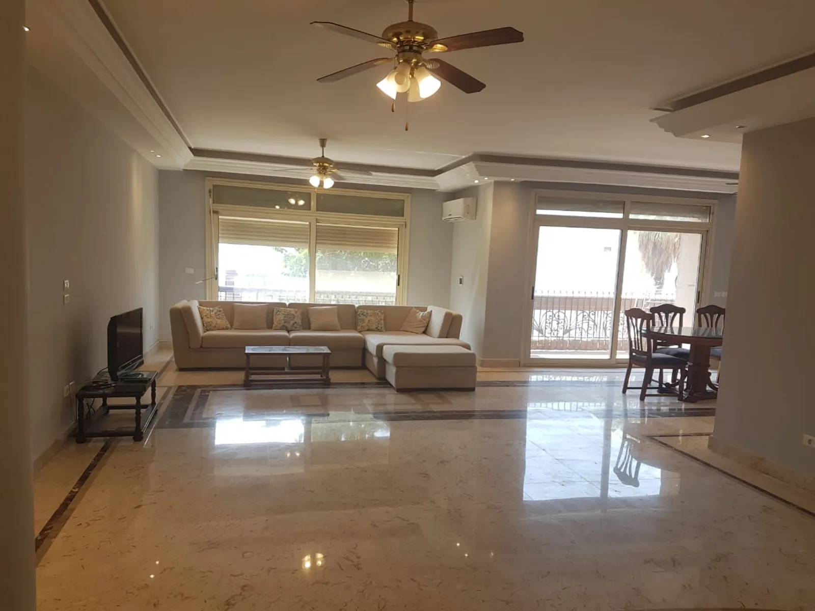 Apartments For Sale In Maadi Maadi Degla Area: 250 m² consists of 4 Bedrooms 4 Bathrooms Furnished 5 stars #6110
