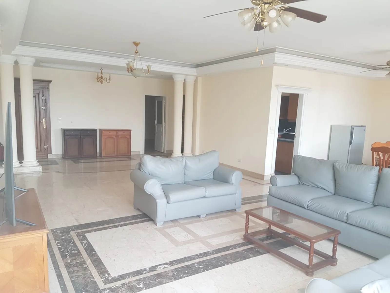 Apartments For Sale In Maadi Maadi Degla Area: 250 m² consists of 4 Bedrooms 4 Bathrooms Furnished 5 stars #6111