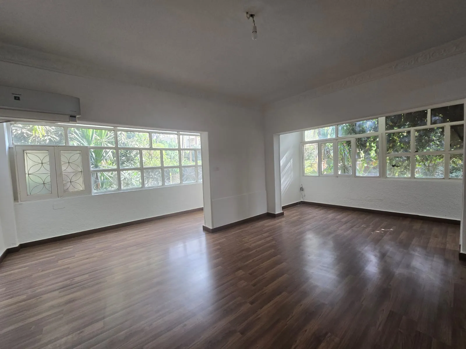 Ground Floors For Sale In Maadi Maadi Degla Area: 180 m² consists of 3 Bedrooms 3 Bathrooms Furnished 5 stars #6159