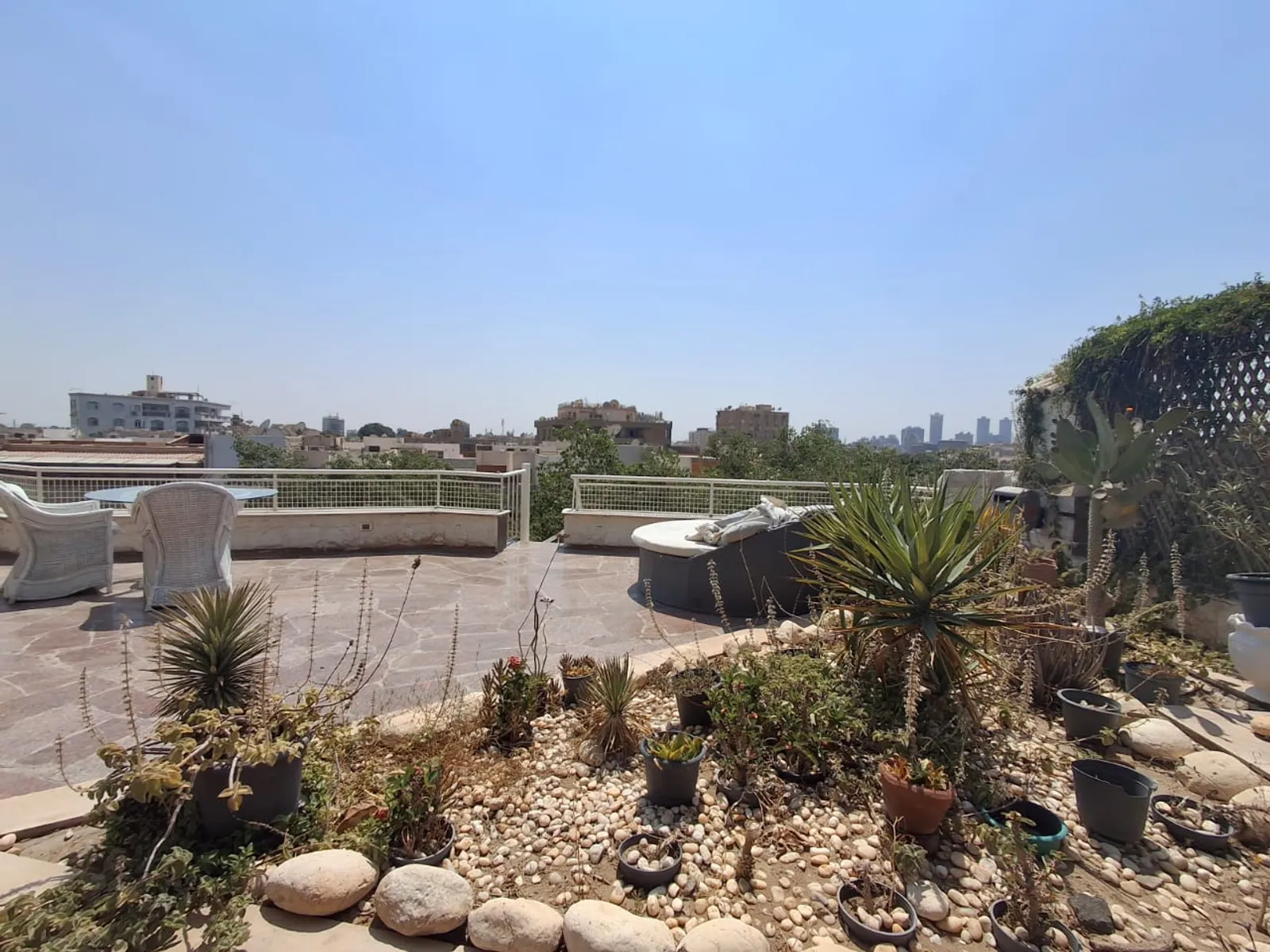 Penthouses For Sale In Maadi Maadi Sarayat Area: 280 m² consists of 4 Bedrooms 4 Bathrooms Semi furnished 5 stars #6169