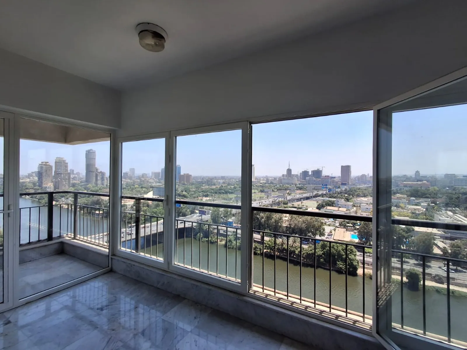 Apartments For Sale In Agouza Agouza Cornishe Area: 300 m² consists of 3 Bedrooms 3 Bathrooms Modern furnished 1 stars #6180