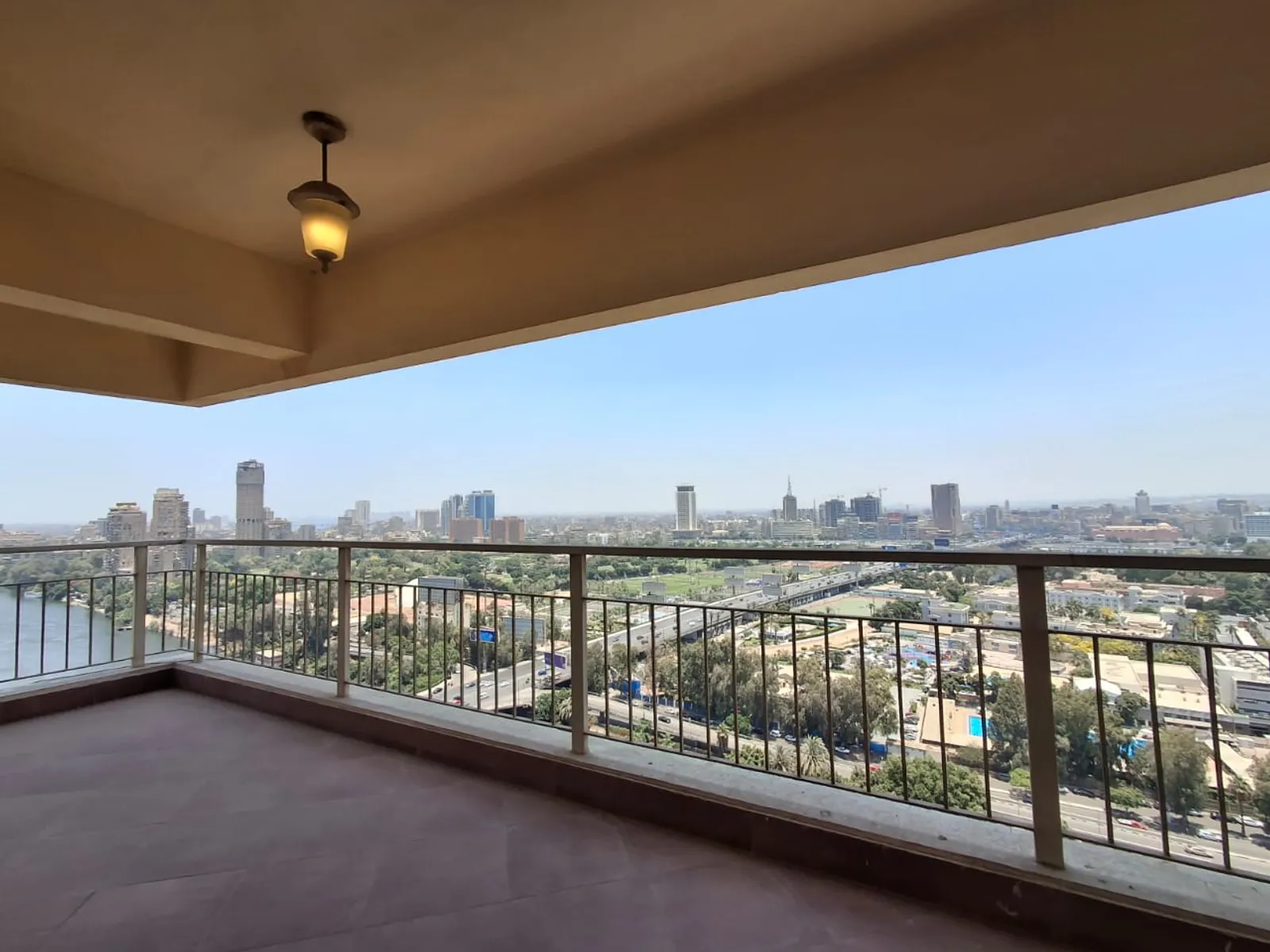 Apartments For Sale In Agouza Agouza Cornishe Area: 600 m² consists of 5 Bedrooms 5 Bathrooms Modern furnished 5 stars #6183