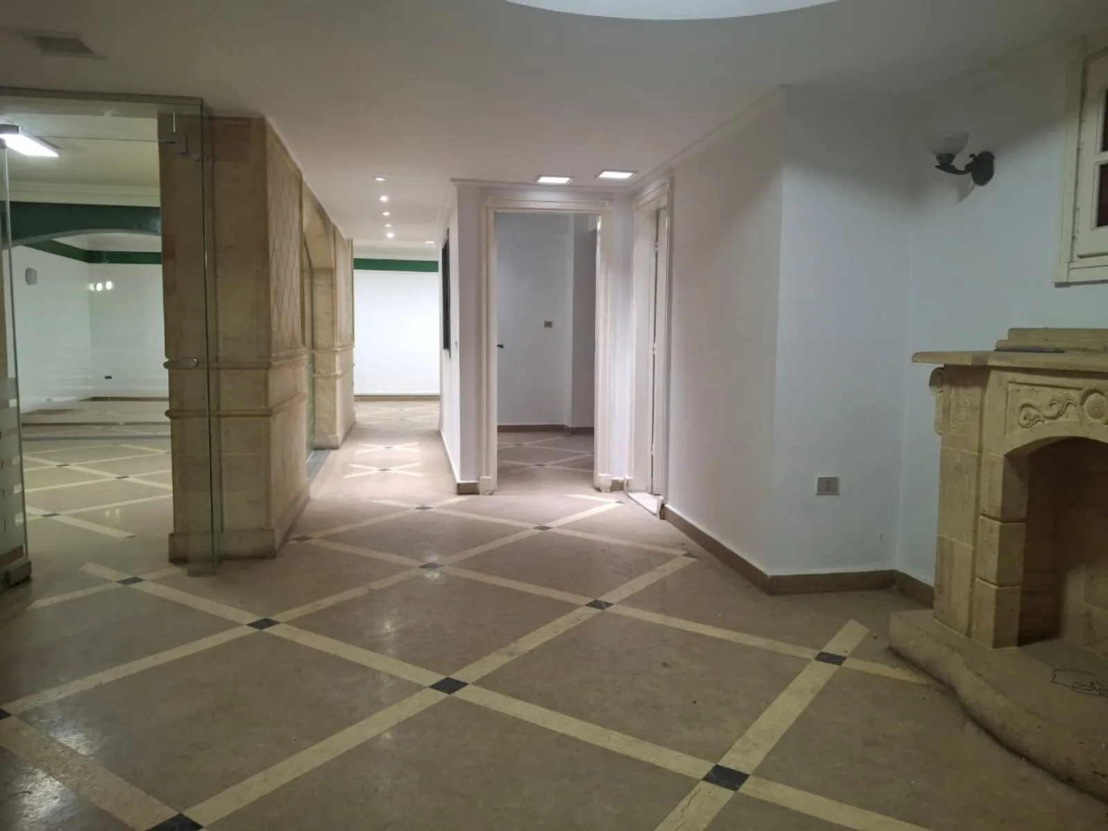 Office spaces For Sale In Maadi Maadi Degla Area: 300 m² consists of 6 Bedrooms 4 Bathrooms Semi furnished 3 stars #6226
