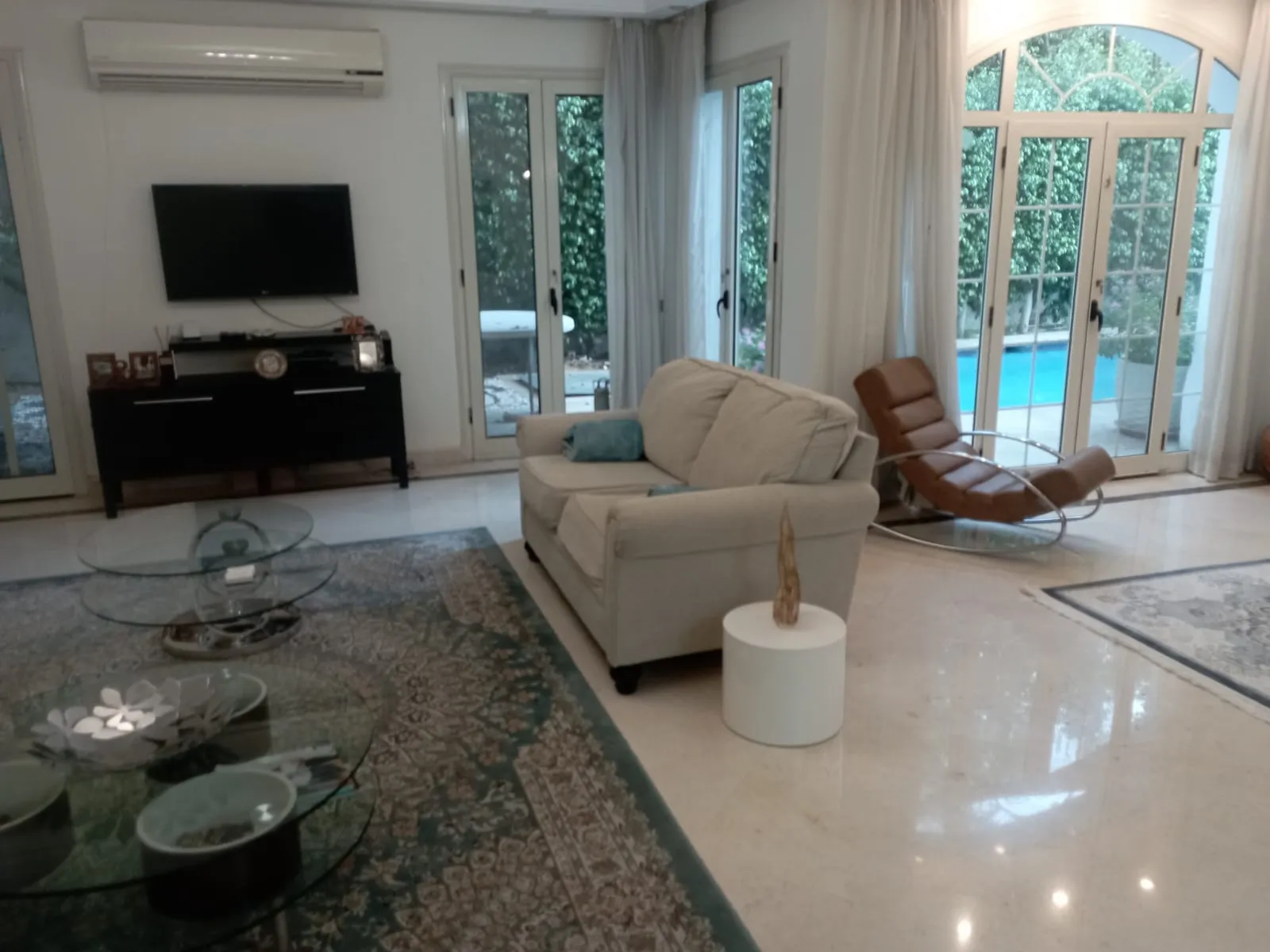 Ground Floors For Sale In Katameya katameya Heights Area: 220 m² consists of 3 Bedrooms 3 Bathrooms Modern furnished 5 stars #6260