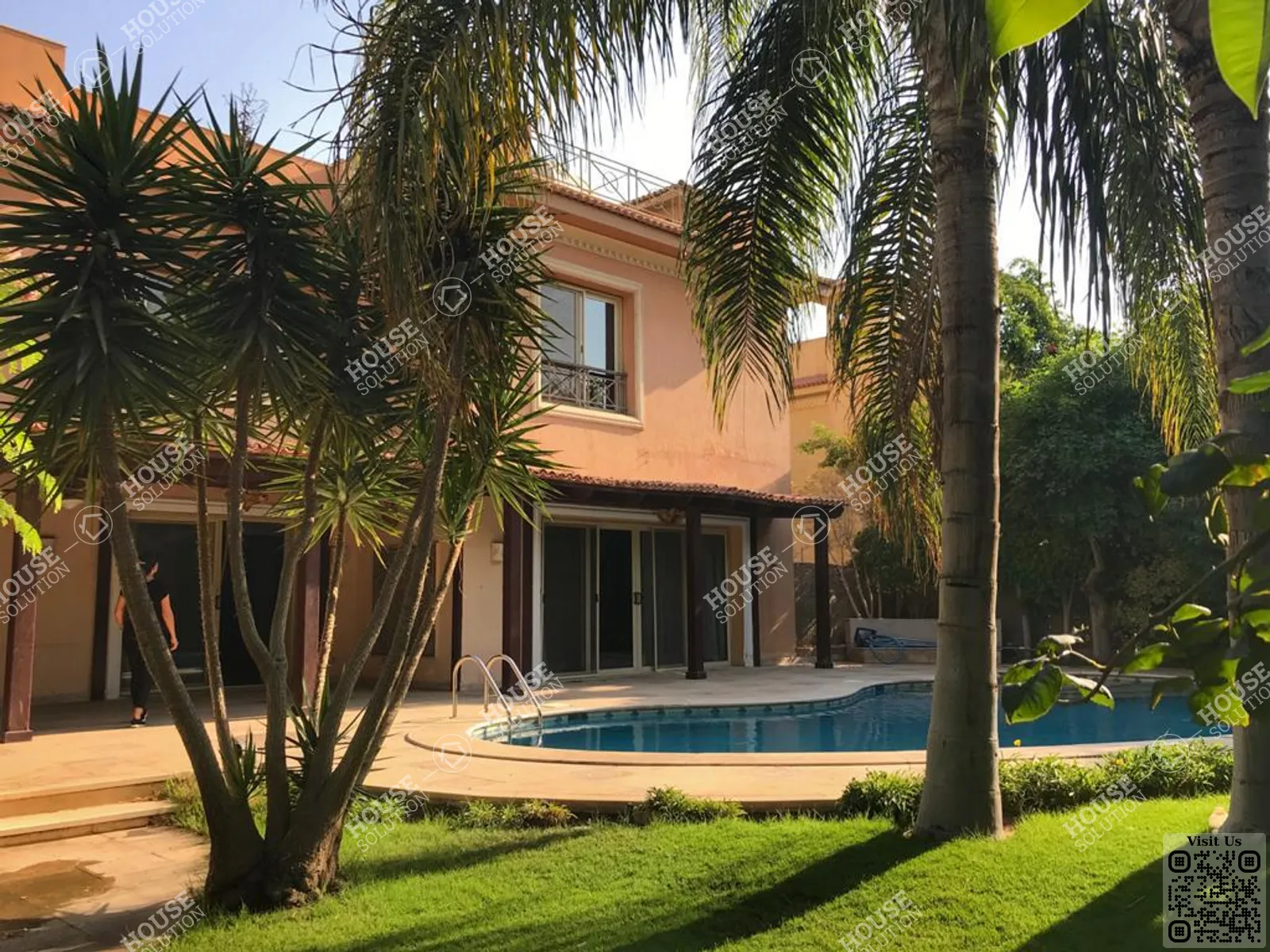 PRIVATE GARDEN  @ Villas For Rent In Katameya katameya Heights Area: 650 m² consists of 4 Bedrooms 5 Bathrooms Semi furnished 5 stars #6264-0