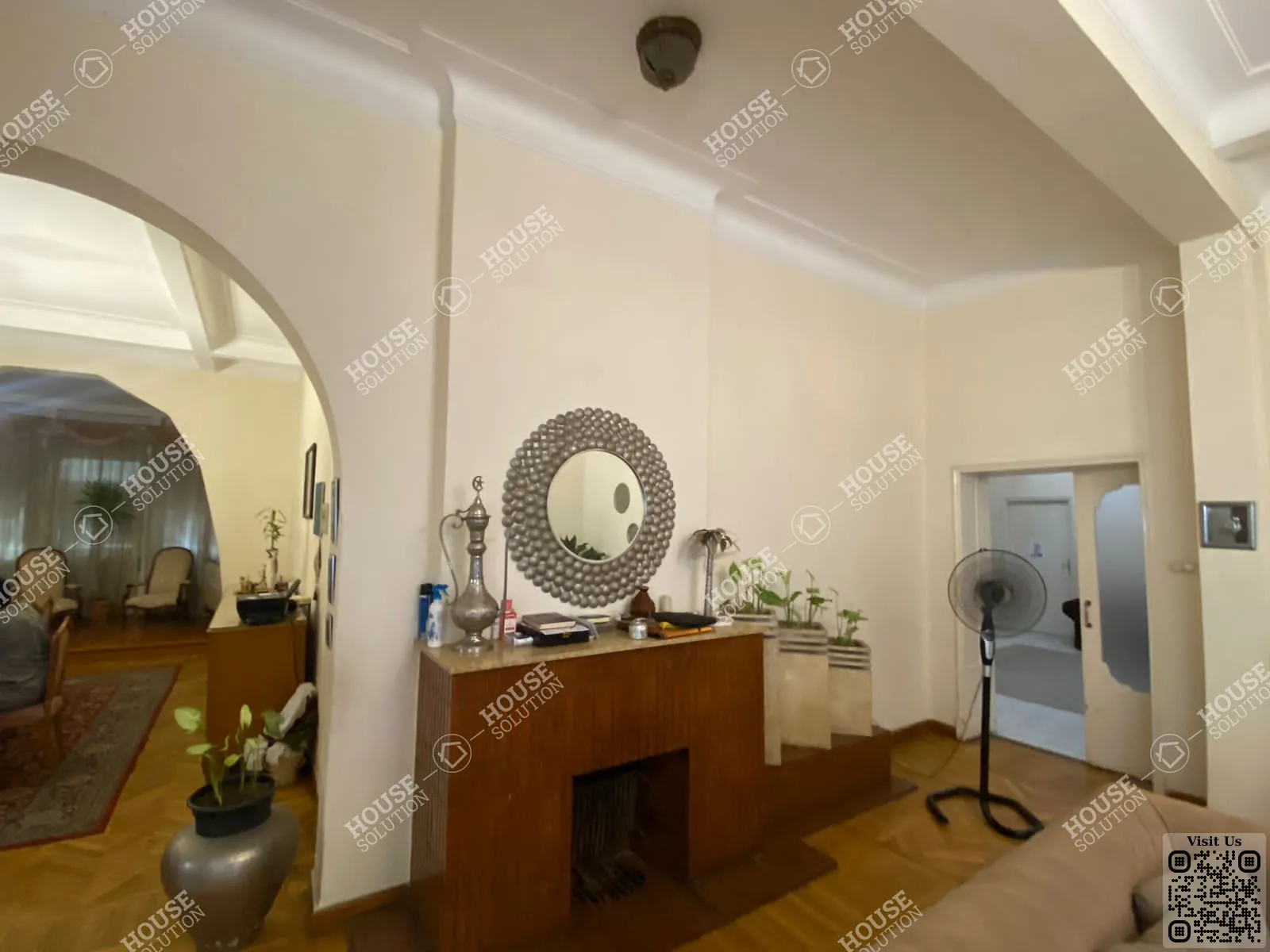 غرفة الاستقبال	 @ دور ارضي للإيجار في المعادي سرايات المعادي مساحة: 200 م² تتكون من 3 غرفة 3 حمام مفروش 5 نجوم #6265-1