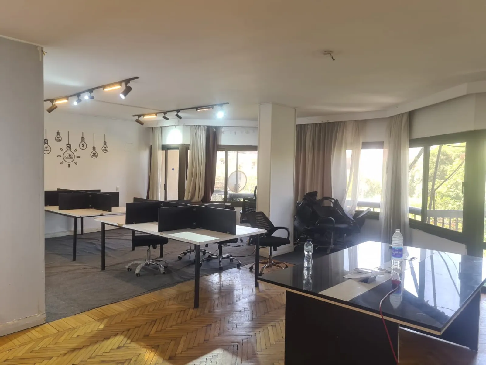 Office spaces For Sale In Maadi Maadi Sarayat Area: 300 m² consists of 3 Bedrooms 3 Bathrooms Furnished 5 stars #6284