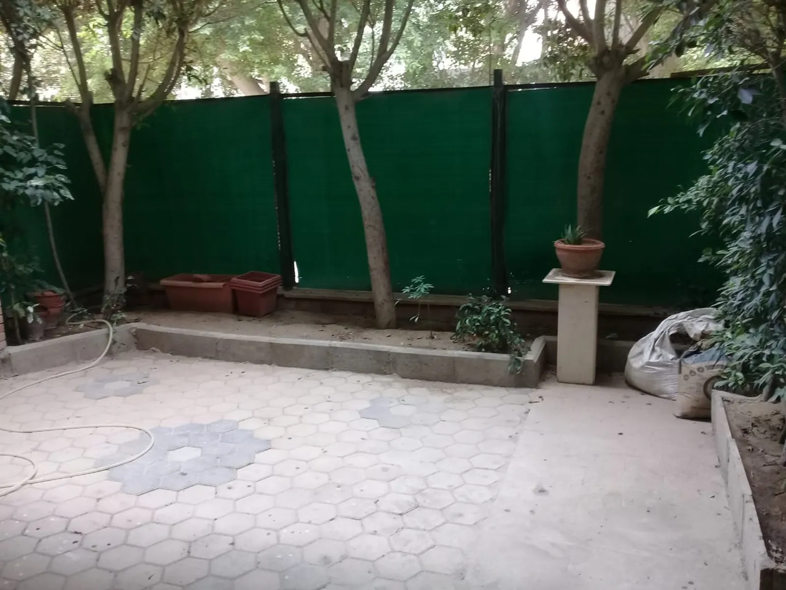 Ground Floors For Sale In Maadi Maadi Sarayat Area: 200 m² consists of 4 Bedrooms 4 Bathrooms Furnished 5 stars #6305