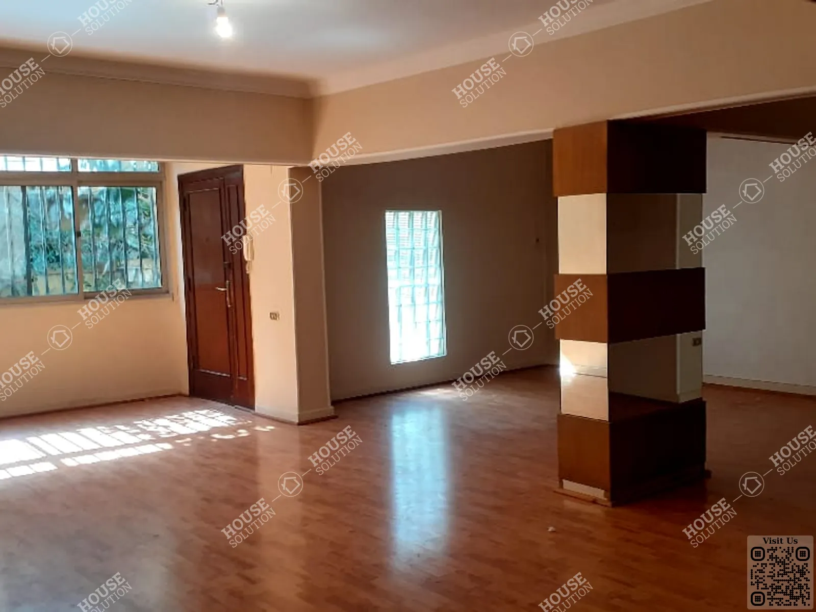 غرفة الاستقبال	 @ دور ارضي للإيجار في المعادي دجله المعادي مساحة: 300 م² تتكون من 4 غرفة 3 حمام نصف مفروش 5 نجوم #6338-0