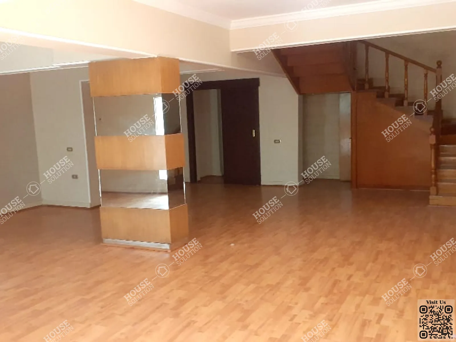 غرفة الاستقبال	 @ دور ارضي للإيجار في المعادي دجله المعادي مساحة: 300 م² تتكون من 4 غرفة 3 حمام نصف مفروش 5 نجوم #6338-1