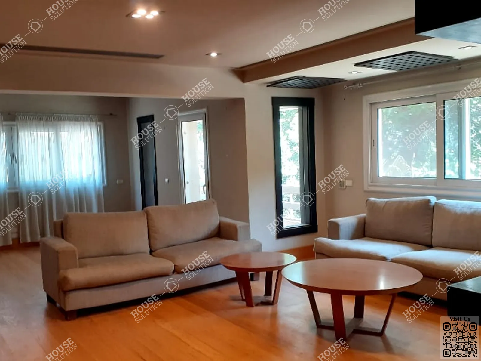 غرفة الاستقبال	 @ شقق للإيجار في المعادي سرايات المعادي مساحة: 198 م² تتكون من 3 غرفة 3 حمام مفروش مودرن 5 نجوم #6341-0