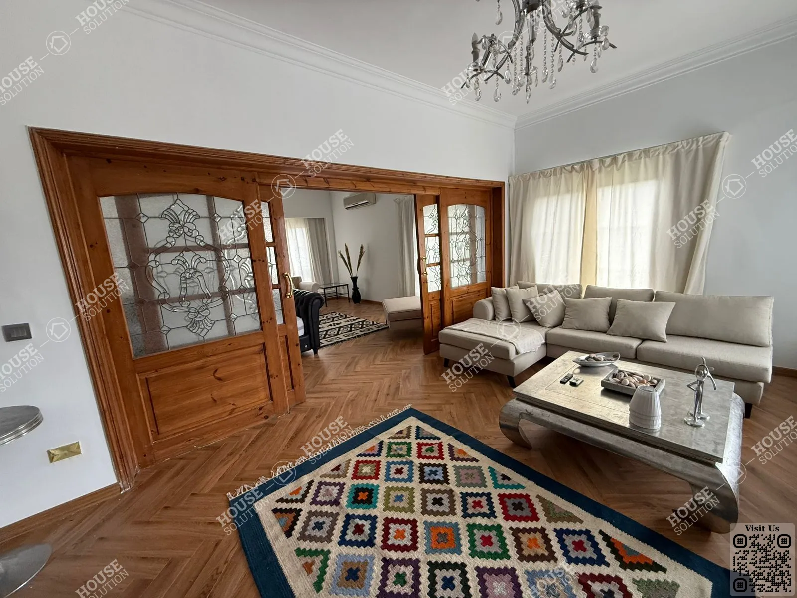 غرفة الاستقبال	 @ شقق للإيجار في المعادي سرايات المعادي مساحة: 140 م² تتكون من 2 غرفة 1 حمام مفروش مودرن 5 نجوم #6443-0