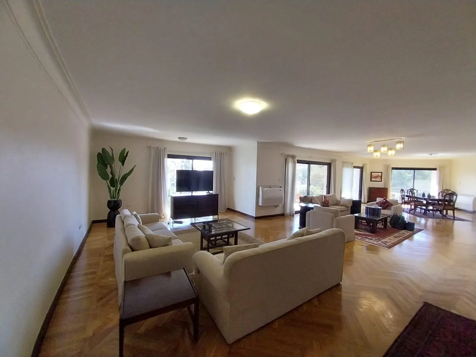 شقق للبيع في المعادي سرايات المعادي مساحة: 300 م² تتكون من 4 غرفة 3 حمام مفروش 5 نجوم #6450