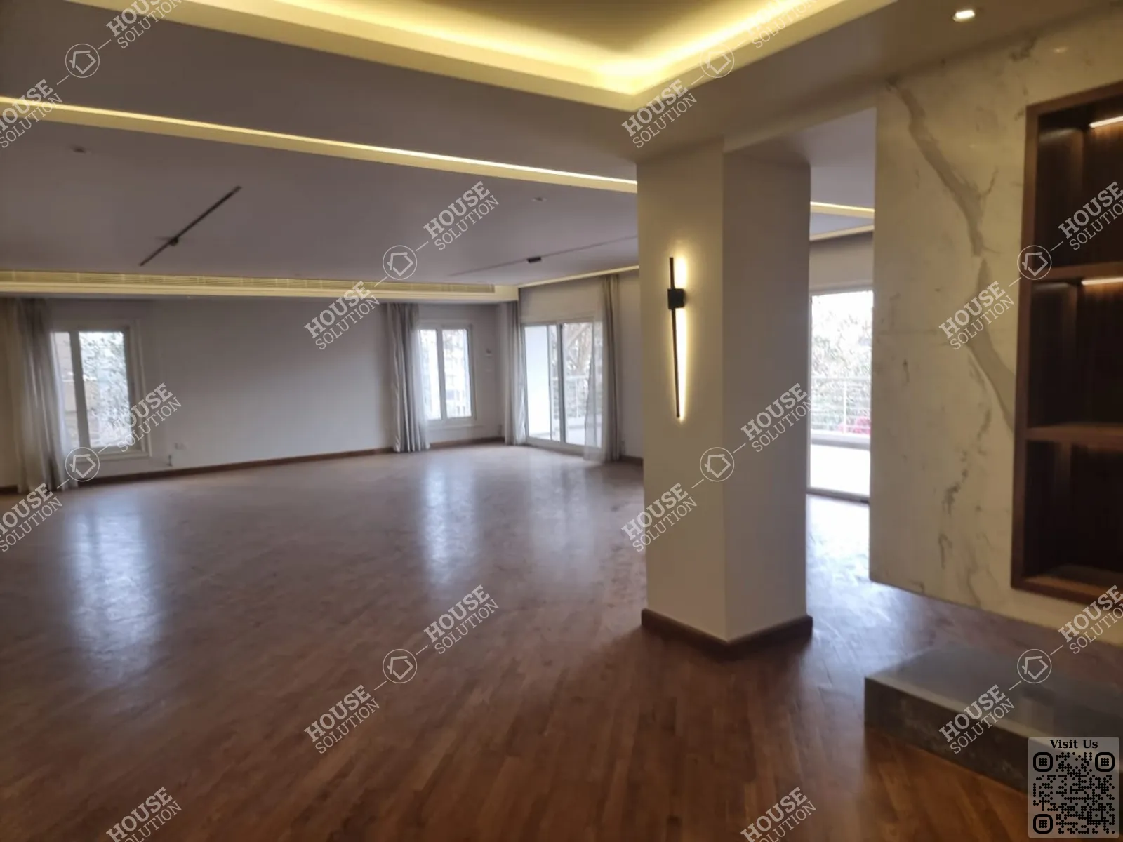 غرفة الاستقبال	 @ شقق للإيجار في المعادي سرايات المعادي مساحة: 320 م² تتكون من 4 غرفة 4 حمام نصف مفروش 5 نجوم #6466-1