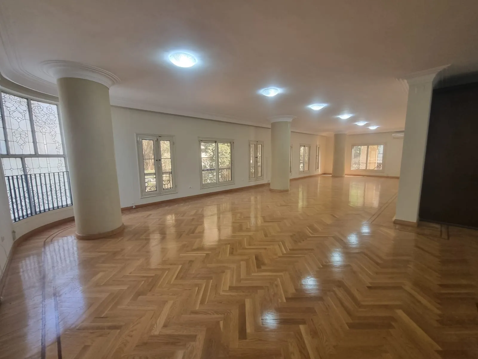 Apartments For Sale In Maadi Maadi Sarayat Area: 265 m² consists of 3 Bedrooms 4 Bathrooms Semi furnished 5 stars #6471