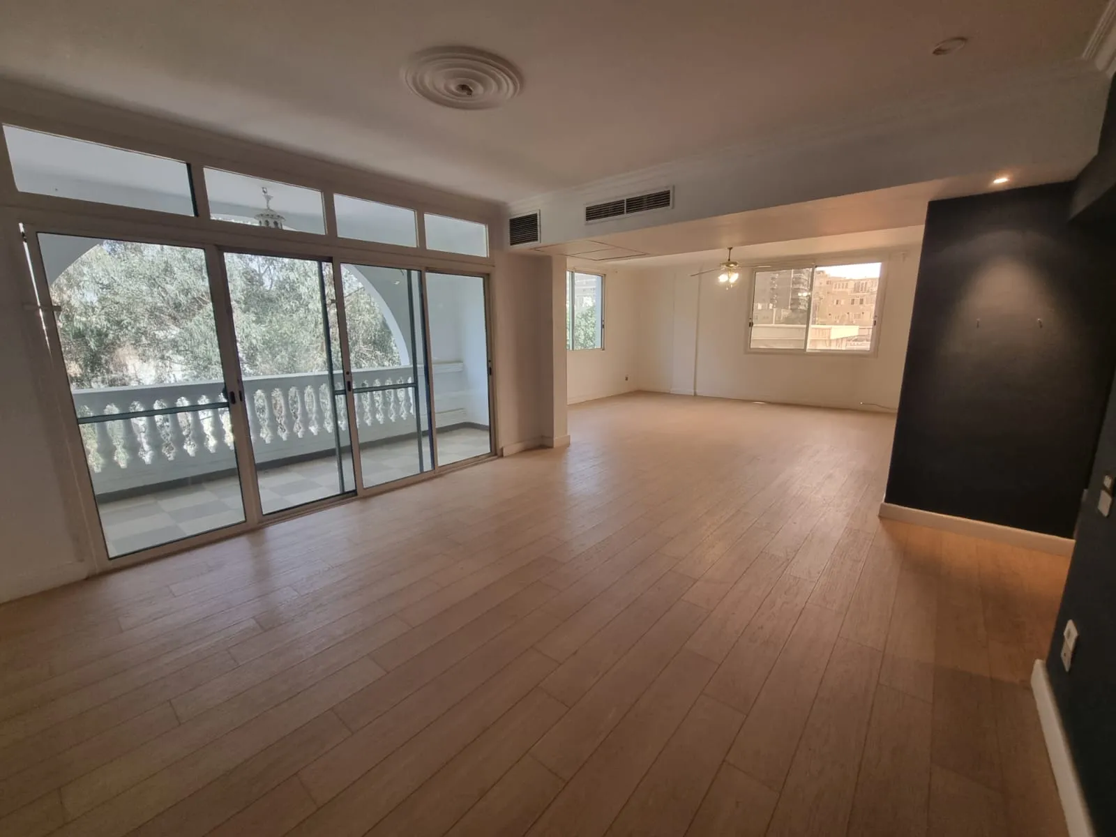 Apartments For Sale In Maadi Maadi Sarayat Area: 225 m² consists of 4 Bedrooms 4 Bathrooms Semi furnished 5 stars #6479