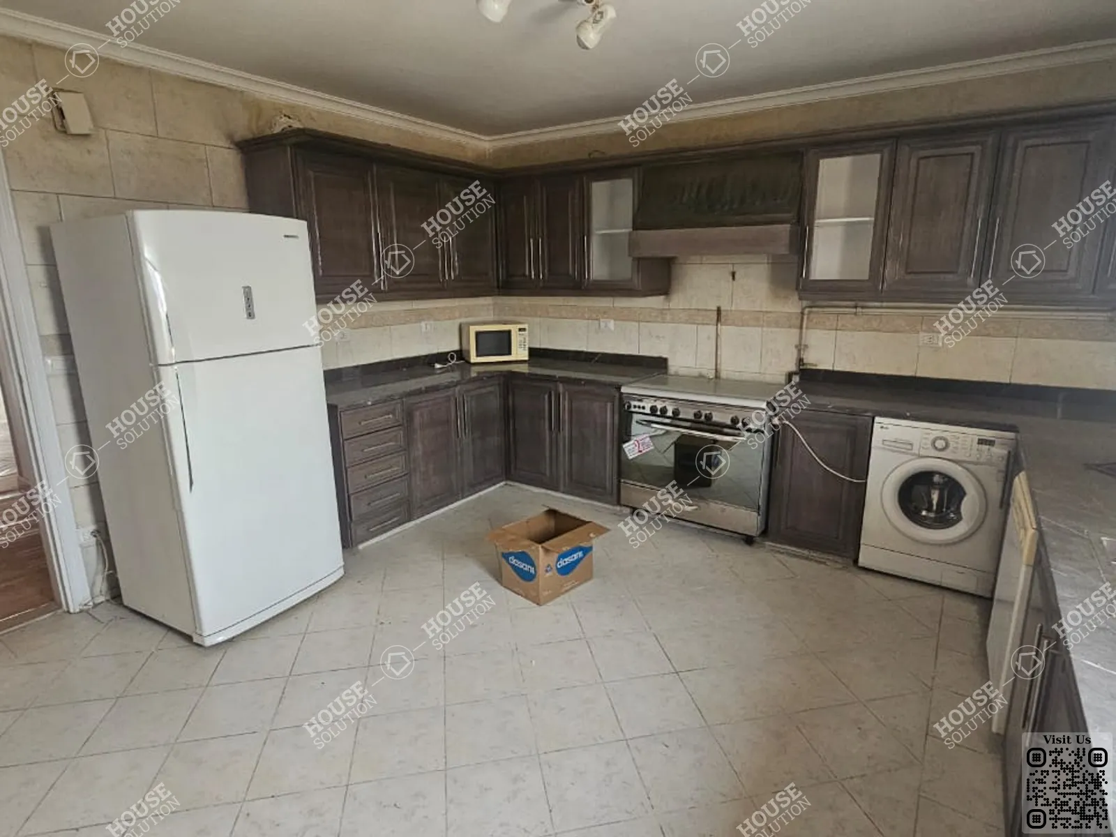 مطبخ @ شقق للإيجار في المعادي سرايات المعادي مساحة: 245 م² تتكون من 4 غرفة 3 حمام نصف مفروش 5 نجوم #6487-1