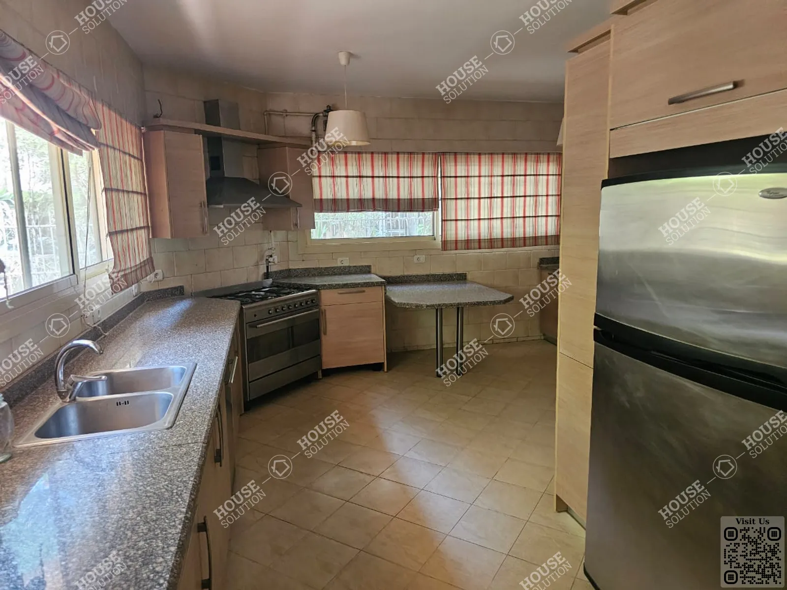 مطبخ	 @ شقق للإيجار في المعادي سرايات المعادي مساحة: 350 م² تتكون من 6 غرفة 5 حمام نصف مفروش 5 نجوم #6496-2