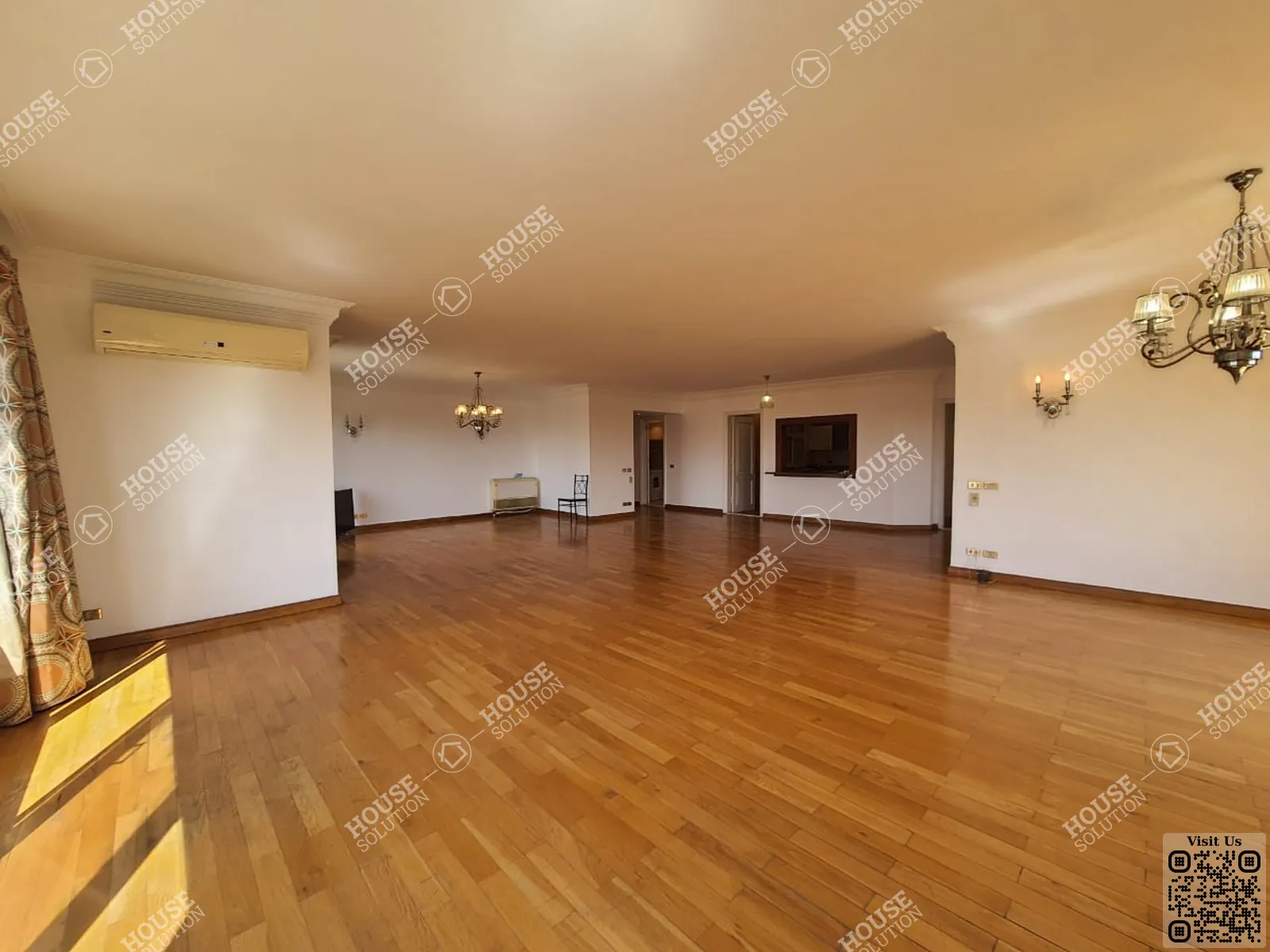 غرفة الاستقبال @ شقق للإيجار في المعادي سرايات المعادي مساحة: 225 م² تتكون من 4 غرفة 3 حمام نصف مفروش 5 نجوم #6511-2