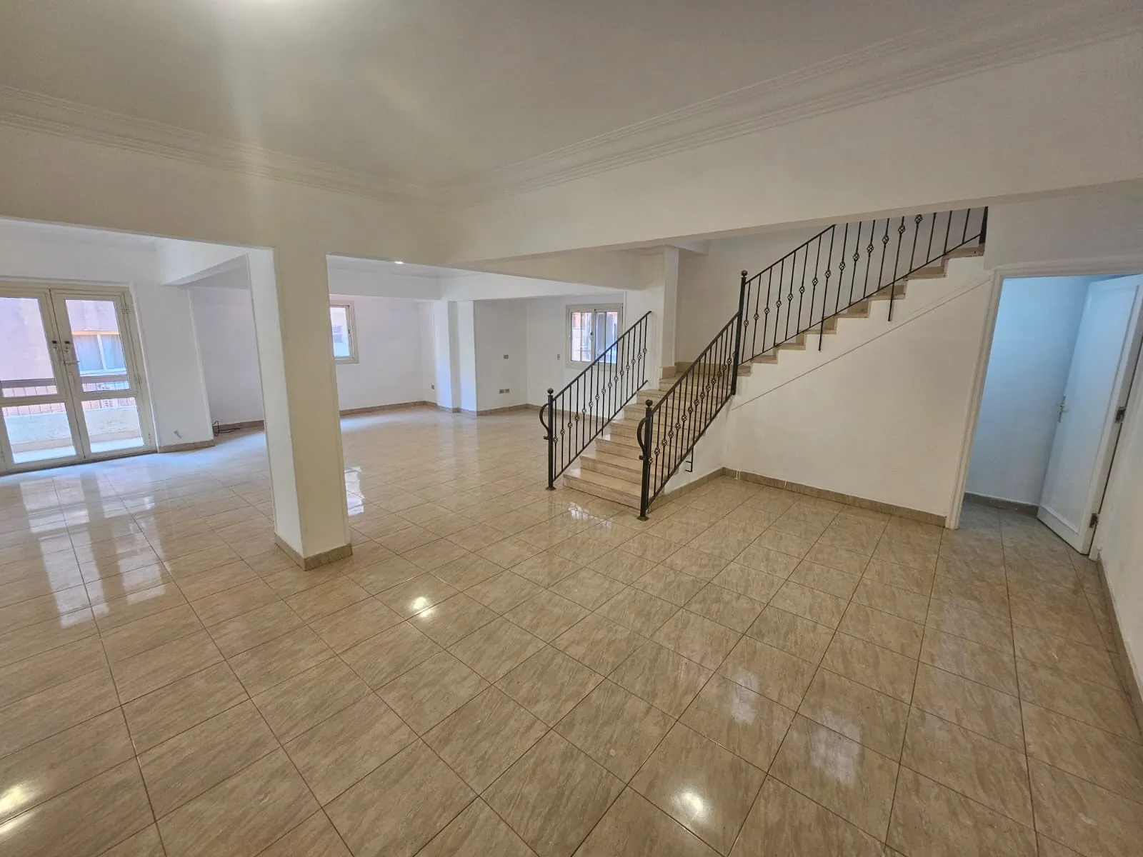 Duplexes For Sale In Maadi Maadi Degla Area: 285 m² consists of 3 Bedrooms 3 Bathrooms Unfurnished 5 stars #6561