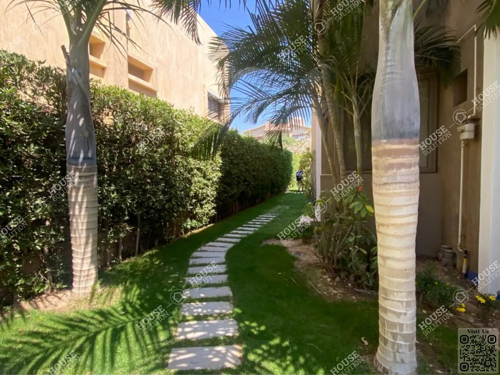 PRIVATE GARDEN  @ Villas For Rent In Sheikh Zayed Allegria By SODIC Area: 550 m² consists of 4 Bedrooms 5 Bathrooms Semi furnished 5 stars #6589-2