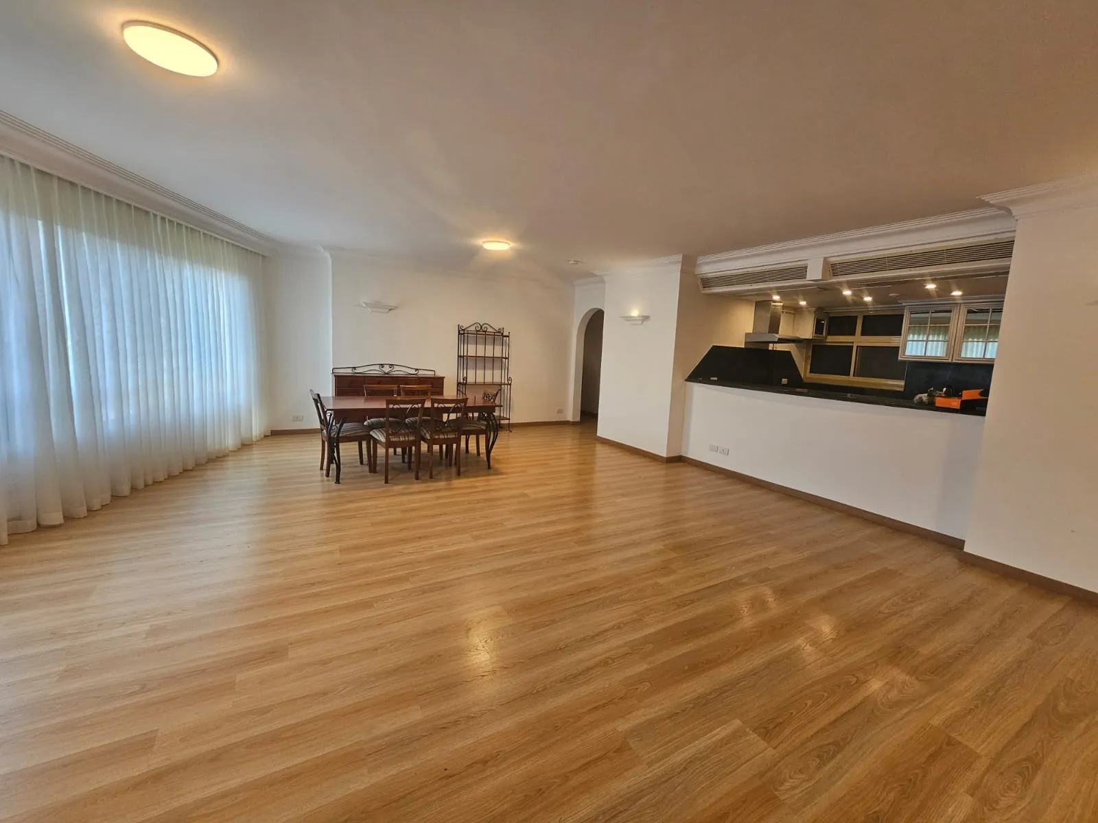 Apartments For Sale In Maadi Maadi Sarayat Area: 240 m² consists of 3 Bedrooms 3 Bathrooms Modern furnished 5 stars #6666